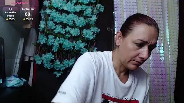 darling hott online show from 10-01-25, 11:05