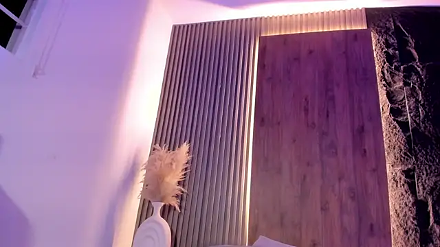 evelin lopezz online show from 10-29-25, 02:25