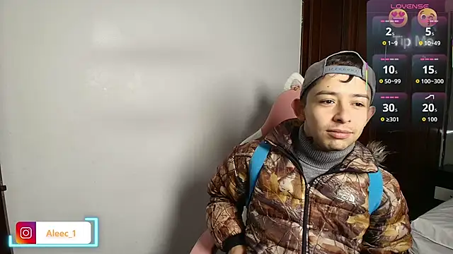 Aleecandrews online show from 10-20-25, 07:14