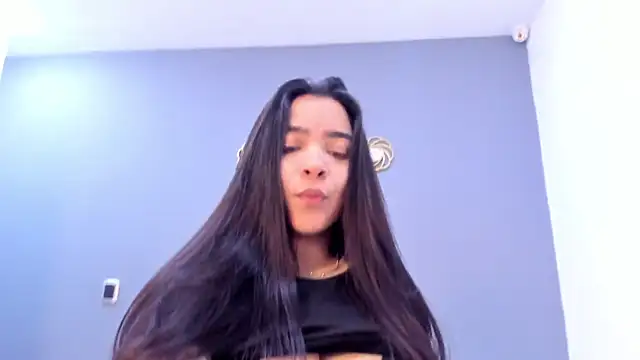 KamilaBetancourt online show from 06-08-26, 01:33