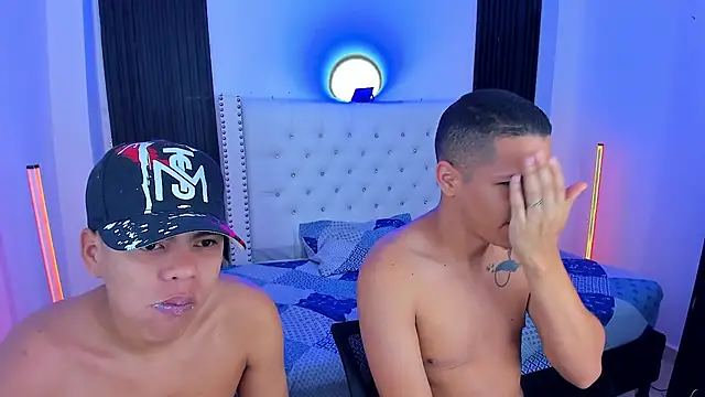 Snapshot of Latin_Boyss_ chatting on 11-10-25, 08:30 Latin Boyss online show from 11-10-25, 08:30