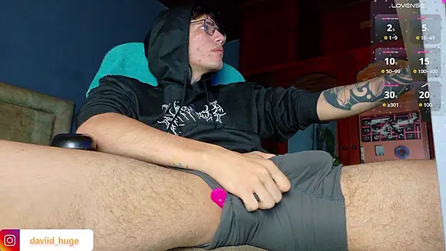 Snapshot of david_huge chatting on 03-19-26, 09:13 david huge online show from 03-19-26, 09:13