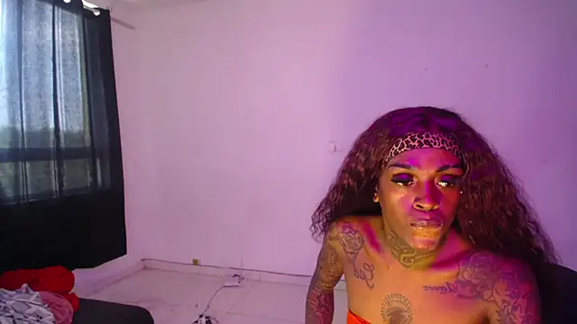 pink 7777 online show from 05-05-26, 07:55