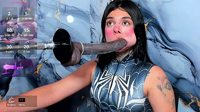 Snapshot of Emily_Evo chatting on 10-24-25, 07:54 Emily Evo online show from 10-24-25, 07:54