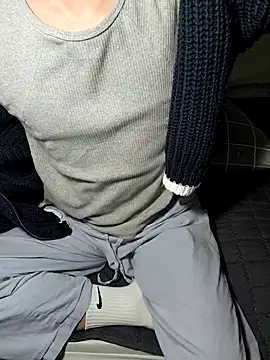 icejuljulju online show from 03-26-26, 04:56