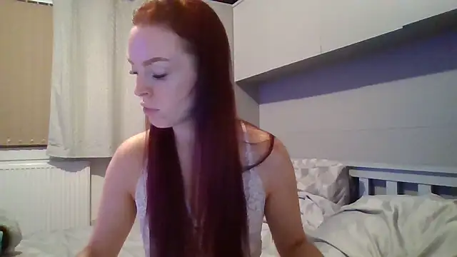 Filthy-British-Skylar online show from 09-25-25, 08:34
