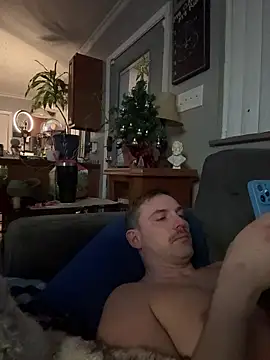 Snapshot of Integrityofsin chatting on 12-17-25, 10:32 Integrityofsin online show from 12-17-25, 10:32