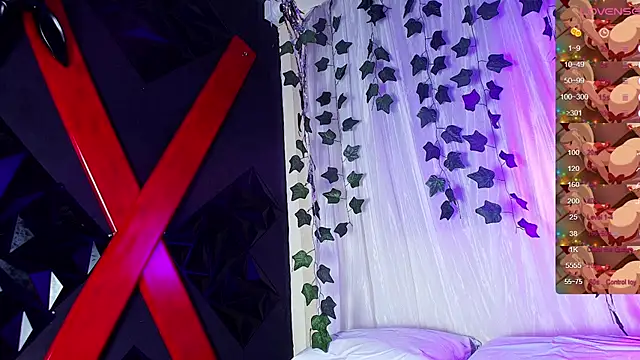 ivonne diaz1 online show from 12-01-25, 08:14