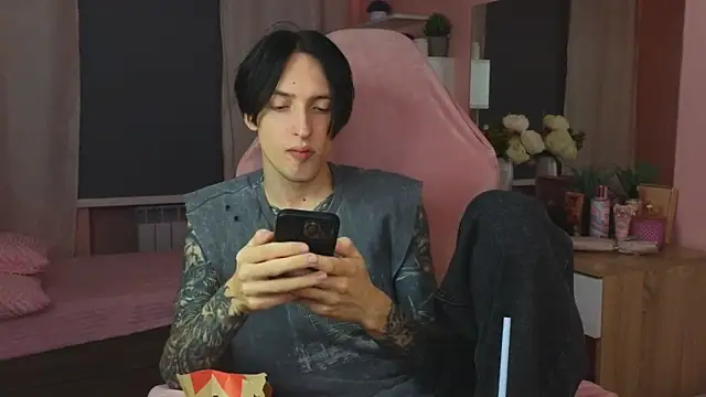 Martin Jin online show from 11-20-25, 12:16