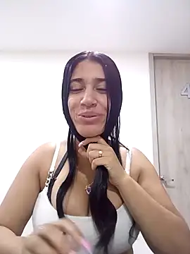 Samantha hotly online show from 10-14-25, 01:12