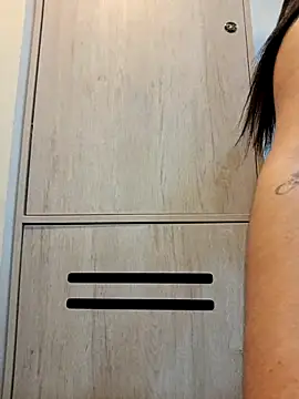 Samantha hotly online show from 01-10-26, 01:24