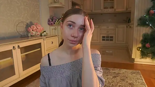 EadlinGillim online show from 12-23-25, 03:04