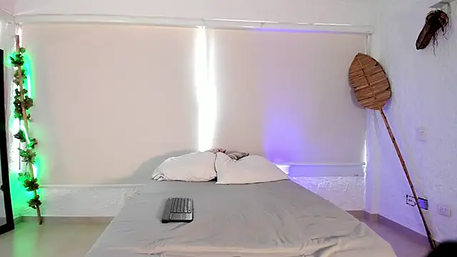 catleya noire online show from 10-11-25, 08:07