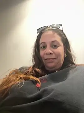 Snapshot of PrettyKittyMia chatting on 04-04-26, 04:15 PrettyKittyMia online show from 04-04-26, 04:15