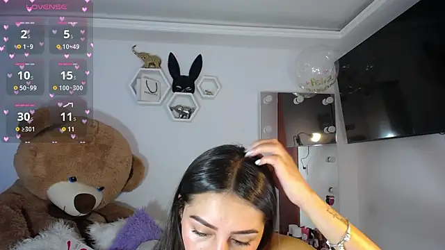 Snapshot of channel-rose1 chatting on 09-09-25, 04:39 channel-rose1 online show from 09-09-25, 04:39