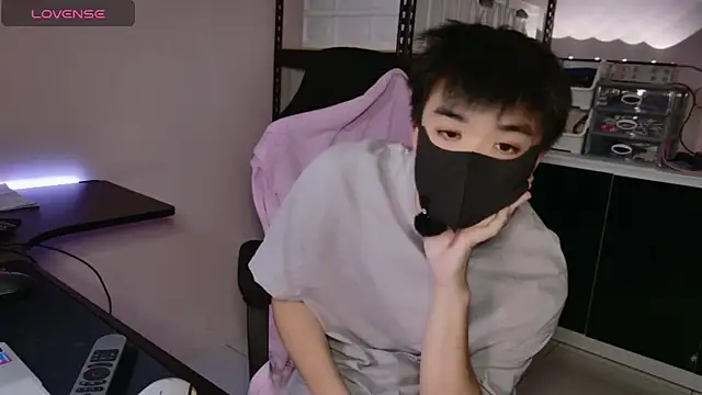 doggyman523 online show from 11-03-25, 04:30