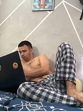 Cesar Augusto online show from 11-02-25, 02:52