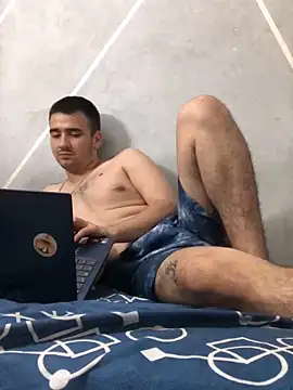 Cesar Augusto online show from 11-08-25, 01:39