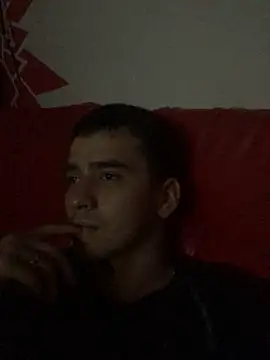 Snapshot of Cesar_Augusto chatting on 04-11-26, 03:44 Cesar Augusto online show from 04-11-26, 03:44