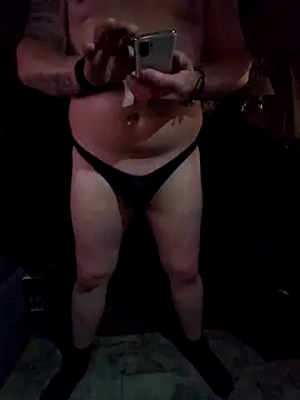 JoeyUhOh online show from 11-11-25, 07:30