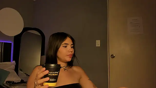 Emilybeltons online show from 01-14-26, 08:14