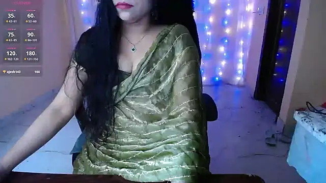 Snapshot of Divvya_ chatting on 02-25-26, 06:28 Divvya online show from 02-25-26, 06:28