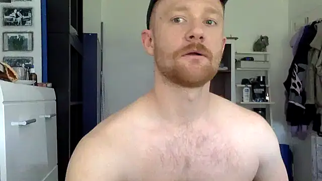 Snapshot of T_R_1992 chatting on 04-23-26, 11:42 T R 1992 online show from 04-23-26, 11:42
