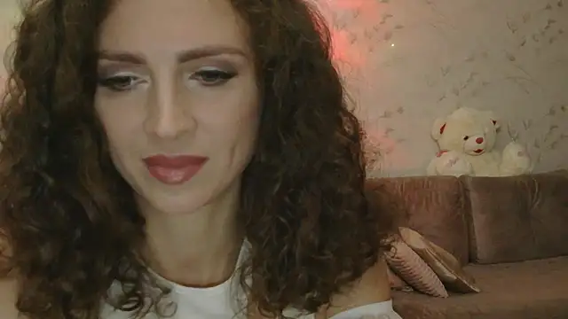 Amber Carrol online show from 11-30-25, 05:50