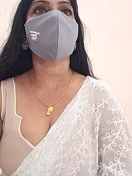 shivani27 online show from 04-04-26, 08:17