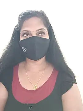 Snapshot of shivani27 chatting on 06-06-26, 05:50 shivani27 online show from 06-06-26, 05:50
