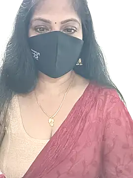 Snapshot of shivani27 chatting on 07-04-26, 04:24 shivani27 online show from 07-04-26, 04:24