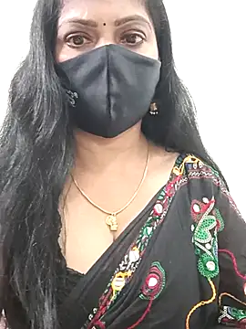 Snapshot of shivani27 chatting on 07-05-26, 08:05 shivani27 online show from 07-05-26, 08:05