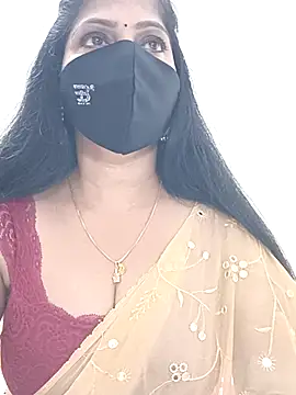 Snapshot of shivani27 chatting on 07-17-26, 05:40 shivani27 online show from 07-17-26, 05:40