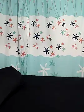 AntonelaMorriz online show from 11-24-25, 07:30