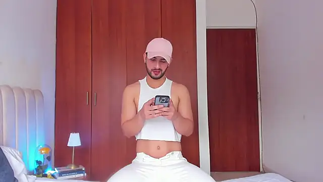 Dark beauty2 online show from 10-08-25, 03:53