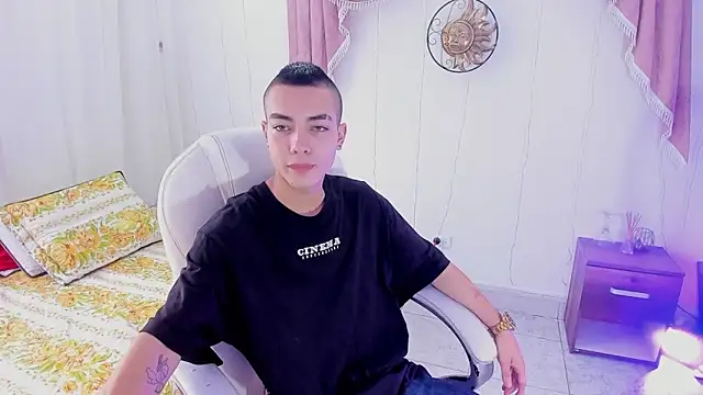 Dereck Boy8 online show from 10-02-25, 09:11