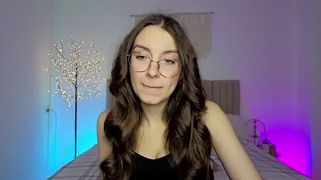 Real cutie1 online show from 02-23-26, 02:03