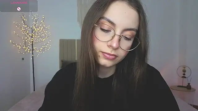 Real cutie1 online show from 05-08-26, 12:54