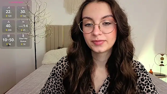 Real cutie1 online show from 06-15-26, 12:40