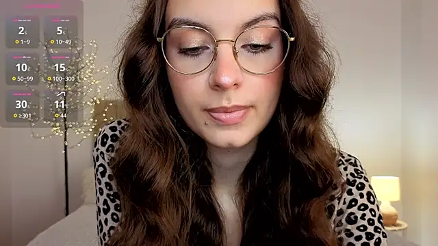 Real cutie1 online show from 06-24-26, 12:59