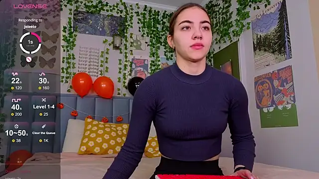 Snapshot of Ashley_Pierce chatting on 10-22-25, 04:13 Ashley Pierce online show from 10-22-25, 04:13