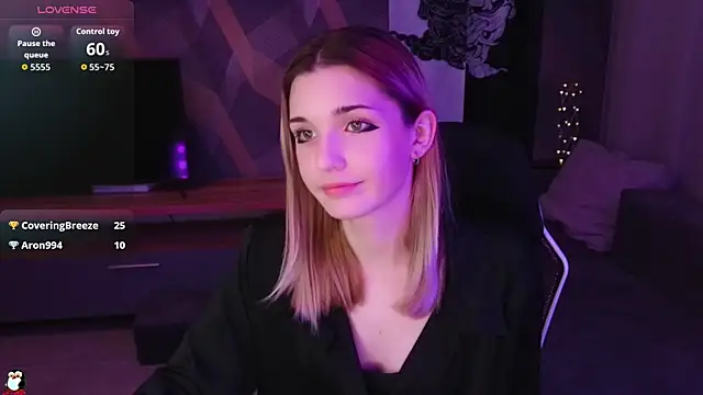 Snapshot of Sandy_Belle chatting on 09-09-25, 06:07 Sandy Belle online show from 09-09-25, 06:07