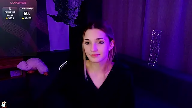 Snapshot of Sandy_Belle chatting on 09-14-25, 08:08 Sandy Belle online show from 09-14-25, 08:08