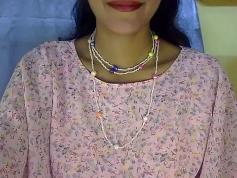 zara Khan0 online show from 09-11-25, 02:22