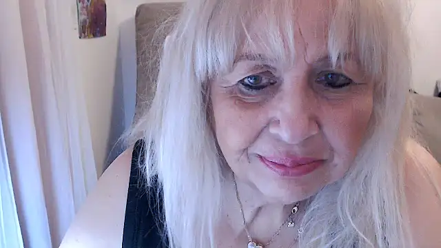 SusiLifeXXX online show from 12-15-25, 08:35