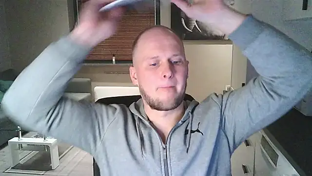 Dartanjanas13 online show from 10-10-25, 04:50