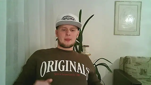 Dartanjanas13 online show from 11-29-25, 09:18