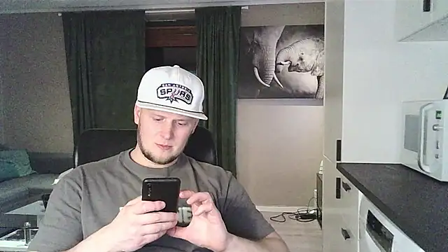 Dartanjanas13 online show from 02-21-26, 09:27