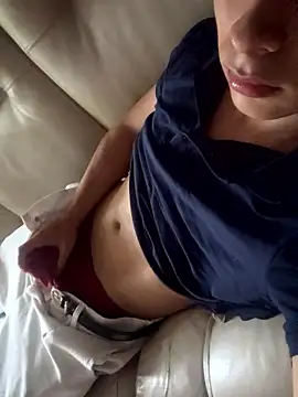 Snapshot of kaneky_07 chatting on 09-24-25, 09:07 kaneky 07 online show from 09-24-25, 09:07