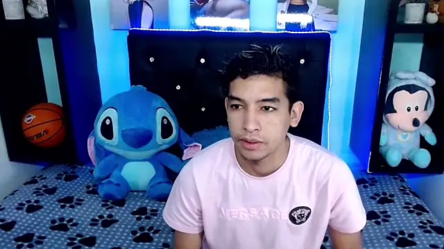 x oliver x online show from 09-13-25, 04:23